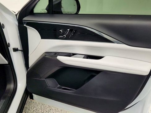 Used 2024 Cadillac Lyriq Sport image 25