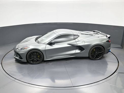 Used 2024 Chevrolet Corvette Stingray Preferred Cpe w/ Z51 Performance Package RWD image 19