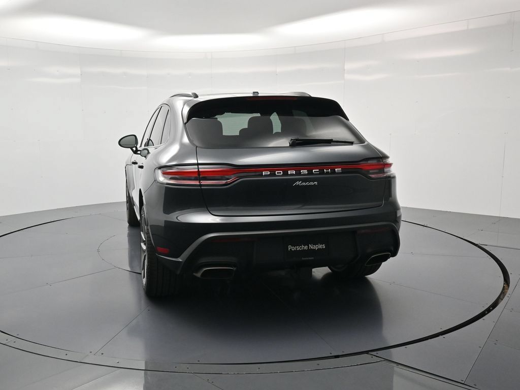 Certified 2026 Porsche Macan AWD/4WD image 29