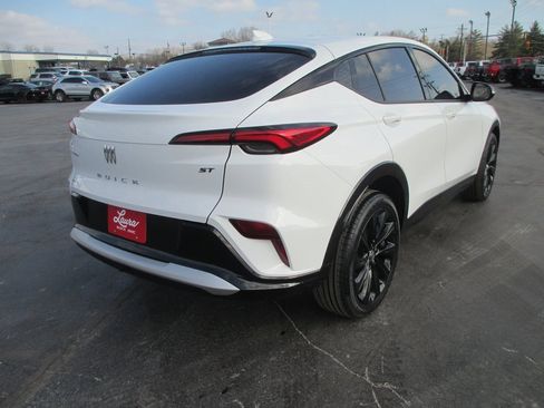 Certified 2024 Buick Envista Sport Touring w/ Convenience I Package image 5