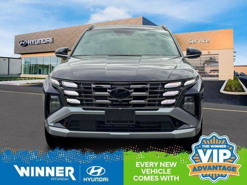 New 2025 Hyundai Tucson Limited image 13