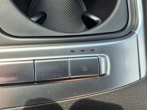 New 2026 Kia Carnival EX image 16