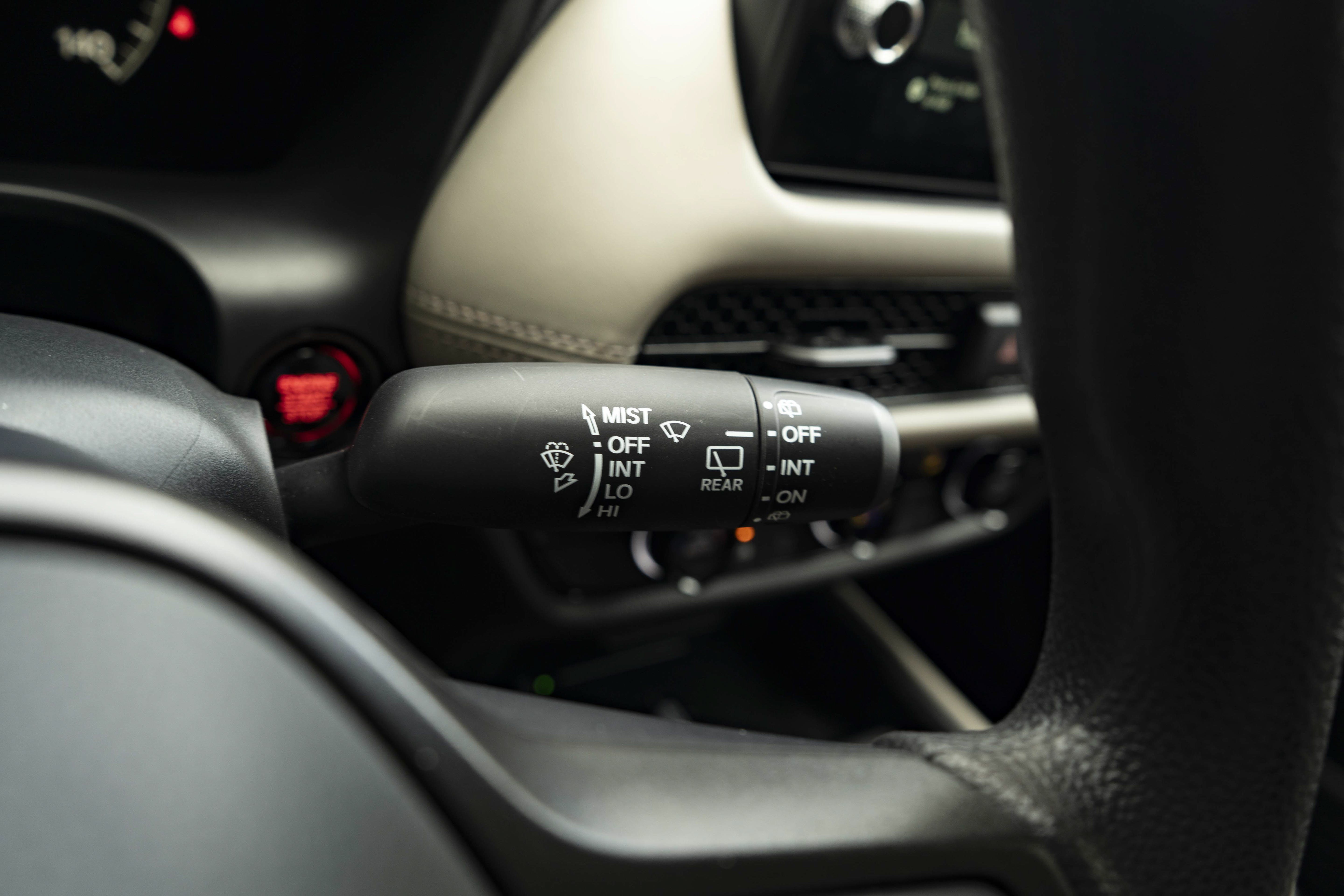 Used 2027 Honda HR-V LX image 24