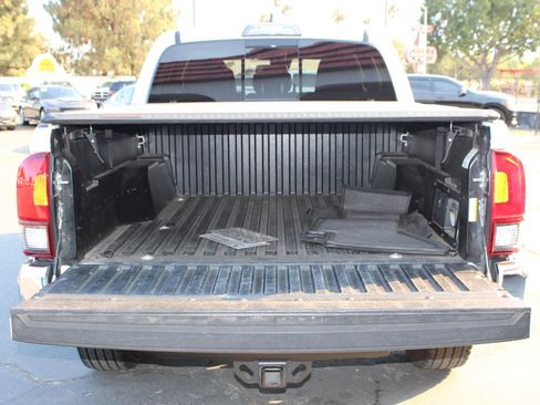 Used 2019 Toyota Tacoma TRD Off-Road RWD image 34