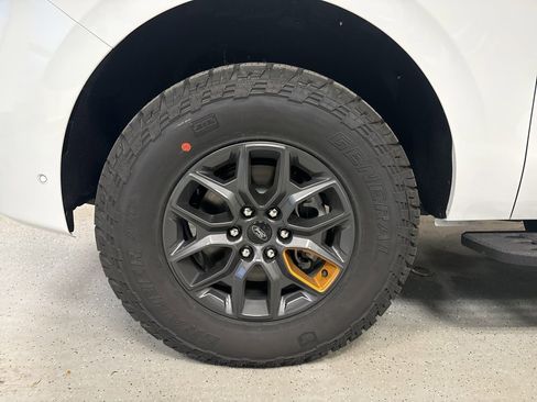 New 2025 Ford Expedition Tremor image 2