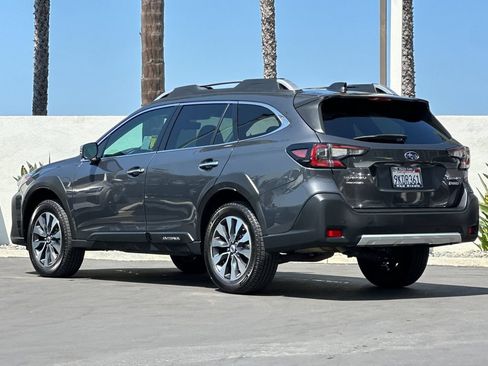 Used 2024 Subaru Outback Touring AWD/4WD image 3