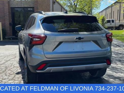 Certified 2024 Chevrolet Trax LT w/ Driver Confidence Package FWD image 7