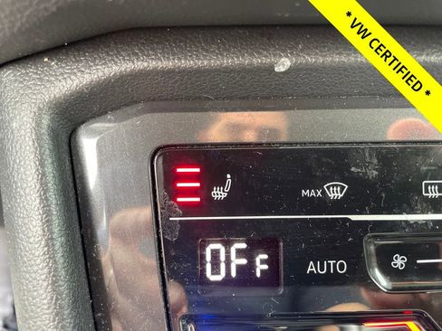 Used 2022 Volkswagen Tiguan SE image 20