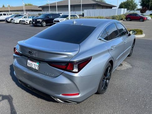 Used 2023 Lexus ES 350 F Sport w/ Accessory Package (Z2) FWD image 4