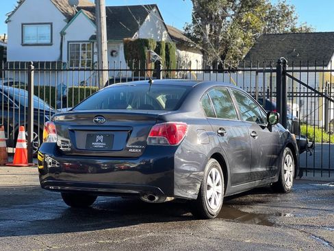 Used 2012 Subaru Impreza 2.0i image 7