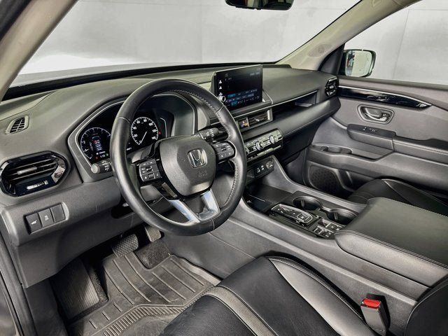 Certified 2024 Kia Sportage EX AWD/4WD image 9