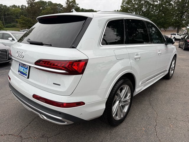 Used 2023 Audi Q7 3.0T Prestige AWD/4WD image 5