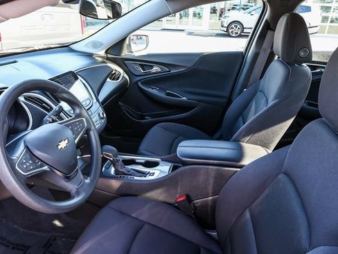 Used 2024 Chevrolet Malibu LT FWD image 21