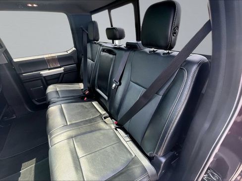 Used 2018 Ford F150 Lariat w/ Equipment Group 502A Luxury AWD/4WD image 27