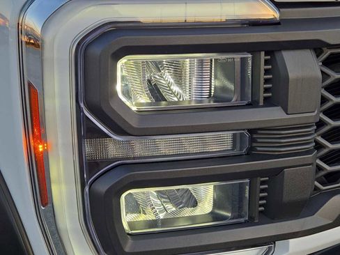 New 2024 Ford F250 Lariat w/ Lariat Ultimate Package image 3