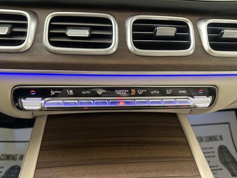 Used 2026 Mercedes-Benz GLE 350 4MATIC image 17