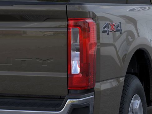 New 2026 Ford F250 XLT w/ Snow Plow Prep Package image 21