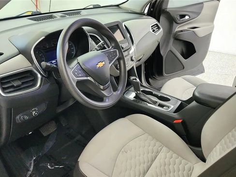Used 2019 Chevrolet Equinox LS w/ LPO, Blackout Package FWD image 22