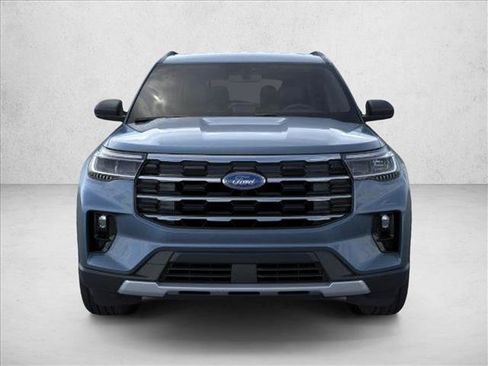 New 2026 Ford Explorer Active w/ Active Comfort Package image 6