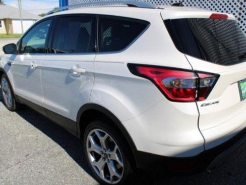 Used 2017 Ford Escape Titanium FWD image 5