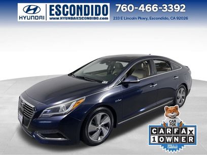 Used 2017 Hyundai Sonata Limited w/ Ultimate Package 02