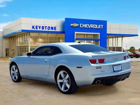 Used 2010 Chevrolet Camaro SS w/ RS Package RWD image 5