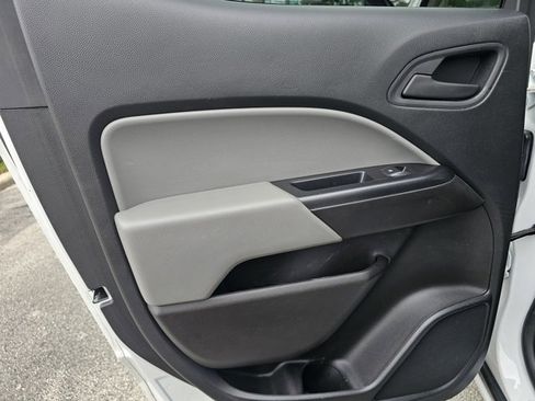 Used 2021 GMC Canyon Elevation Standard w/ Convenience Package image 21