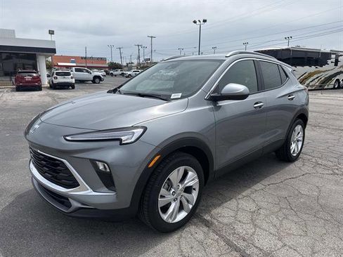 New 2026 Buick Encore GX Preferred w/ Comfort Package FWD image 3