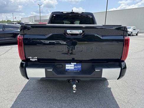 Used 2026 Toyota Tundra Limited AWD/4WD image 8