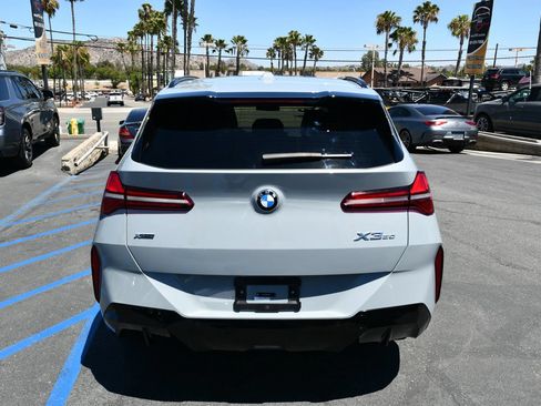 Used 2025 BMW X3 xDrive30i AWD/4WD image 8