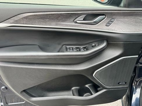 Used 2024 Jeep Grand Cherokee Limited 4xe image 26