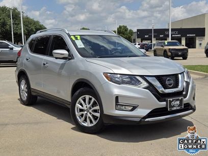 Used 2017 Nissan Rogue SV w/ SV Premium Package