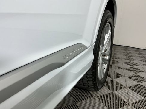 Used 2023 Audi Q7 3.0T Premium Plus w/ Premium Plus Package image 5