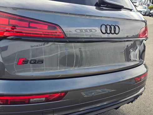 Used 2023 Audi SQ5 Prestige w/ Prestige Package AWD/4WD image 13