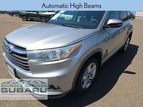 Used 2016 Toyota Highlander Limited AWD/4WD image 11