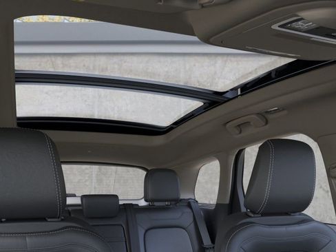 New 2026 Lincoln Corsair Grand Touring w/ Jet Appearance Package AWD/4WD image 22