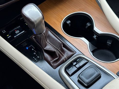 Used 2017 Lexus RX 350 FWD image 21