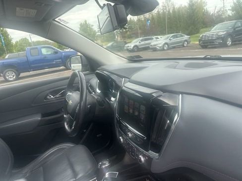 Used 2019 Chevrolet Traverse Premier w/ LPO, Floor Liner Package AWD/4WD image 15