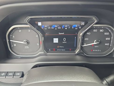 Certified 2022 GMC Sierra 2500 Denali w/ Denali Black Diamond Edition AWD/4WD image 29