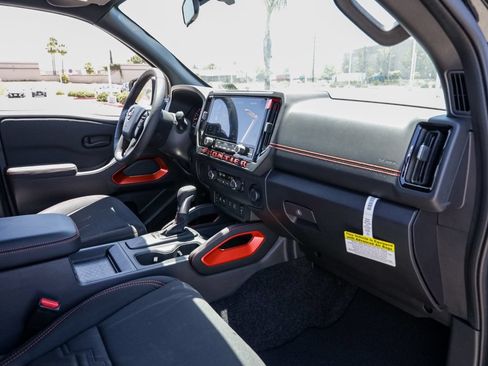 New 2026 Nissan Frontier Pro-X w/ Tow Package RWD image 18