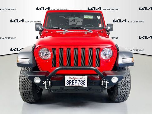 Used 2020 Jeep Wrangler Sport AWD/4WD image 2