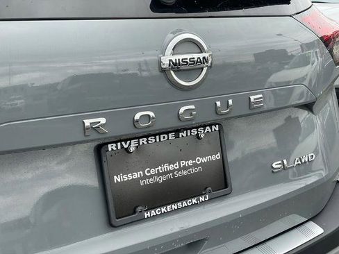 Certified 2023 Nissan Rogue SL w/ SL Premium Package image 21