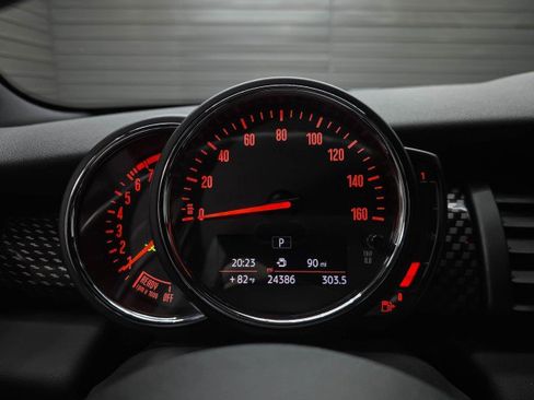 Used 2018 MINI Cooper S FWD image 24