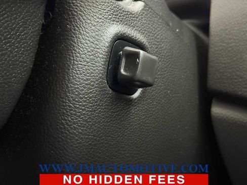 Used 2010 Cadillac SRX Luxury image 39