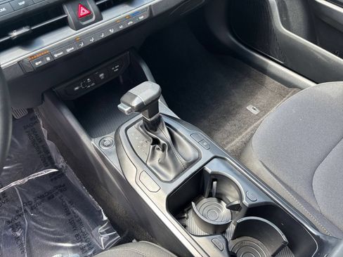 Used 2026 Kia K4 FWD image 37