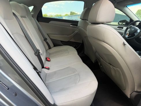 Used 2019 Hyundai Sonata SE FWD image 13