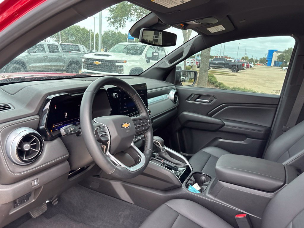Used 2023 Chevrolet Colorado LT w/ LT Convenience Package III RWD image 9