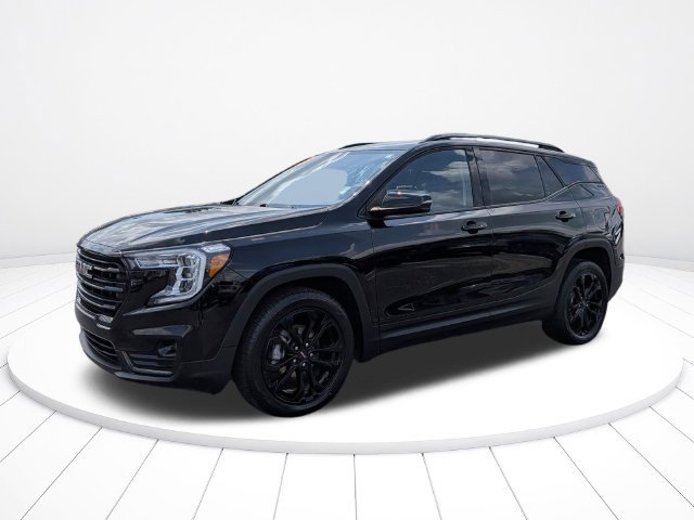 Used 2022 GMC Terrain SLT w/ Infotainment Package II FWD image 7