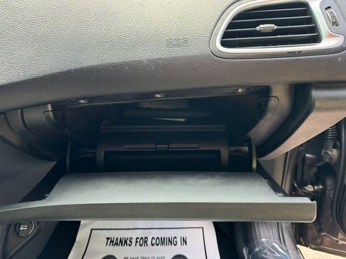 Used 2015 Chrysler 200 C image 33