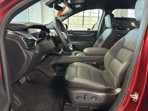 Used 2024 GMC Acadia AT4 w/ Super Cruise Package image 14